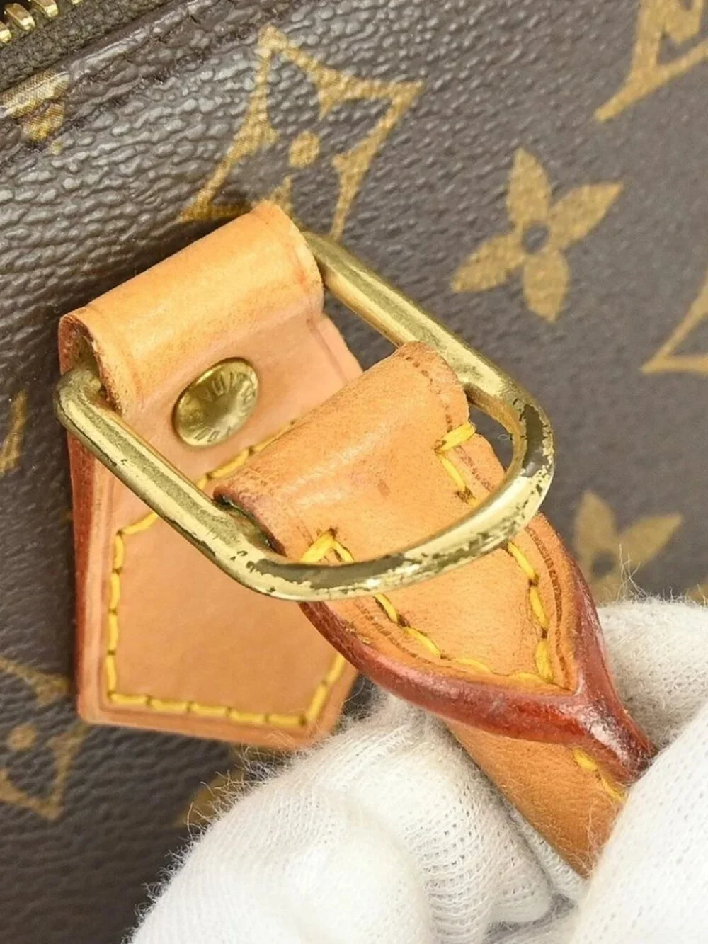LOUIS VUITTON ALMA HANDBAG MONOGRAM